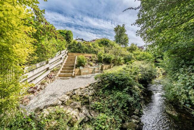 Garden & River