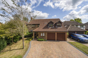 9, Wimbushes, Wokingham RG40 4XG