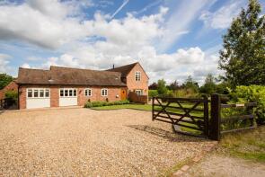 Broomy Lodge, Broomy Fields, Hay Lane, Longdon Green, Rugeley WS15 4QQ