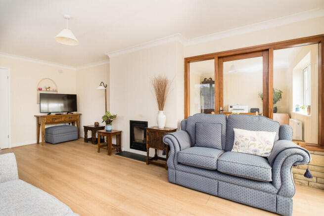 16-HighfieldClose