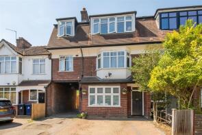 16c, Radbourne Avenue, London W5 4XD