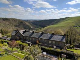 64, Top Cottages, Cressbrook SK17 8SX