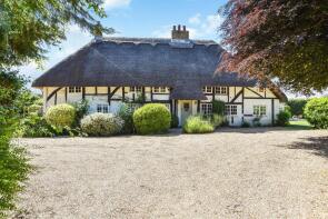 Cobdens, Sandy Lane, Chichester PO18 9AT