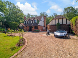 131, Almners Road, Chertsey KT16 0BJ