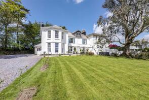 Newton Cross House, Road From Newton Cross To Sideham Bridge Cross, Barnstaple EX31 3PJ