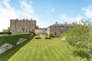 1, East Court, Cour D'honneur, Oakham LE15 7FH