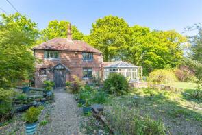Brambletye, Earls Down, Heathfield TN21 9JE