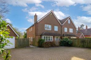 1, Coopers Cottages, Bletchingley Road, Redhill RH1 4HN