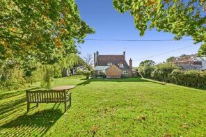 Moat Farm, Moons Green, Wittersham TN30 7PR
