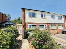 15, Petersfield, Leicester LE9 3GY
