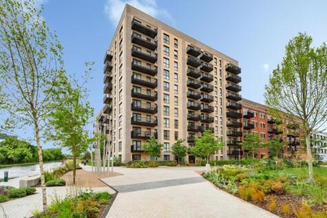 Forastero House, Farine Avenue, Hayes, Hillingdon, UB3