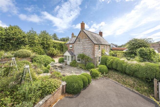 Manor Farmhouse