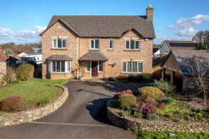 Southdene, Honiton Road, Staplehay, Taunton TA3 7HT