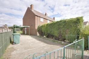 18, Chapel Garth, Brough HU15 1RP
