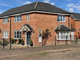 5, Goshawk Road, Newbury RG20 4AH