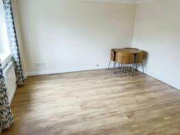 16, Whitehaven, Slough SL1 3RX