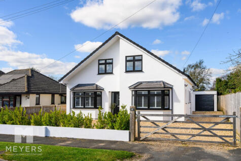 Highfield Avenue | Ringwood | BH24
