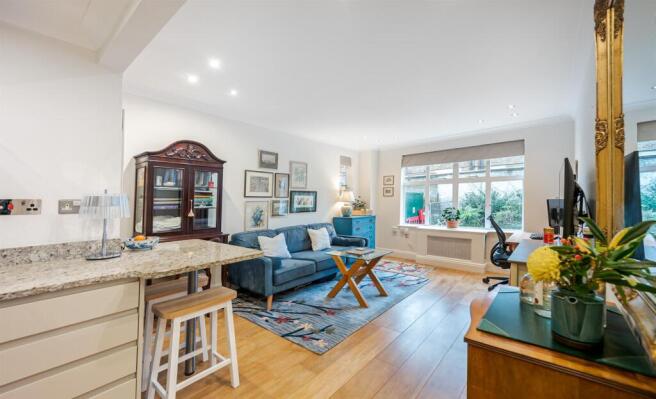 Cheyne Place 5_25-10-2. Low Res.jpg