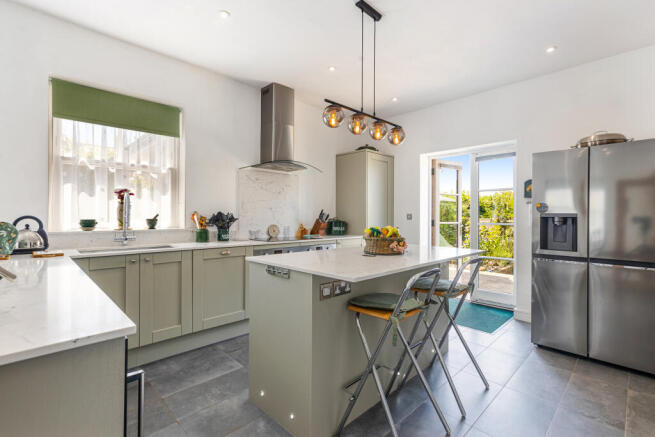 A11 - 9 Cator, Stoke Gabriel - 250708