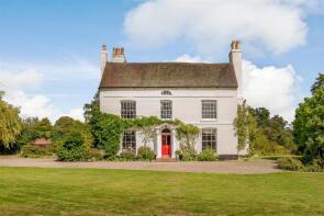 Woodfield Ceders, Northampton Lane, Droitwich WR9 0LJ