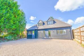 16 Cotswold, Box End Road, Bedford MK43 8RR