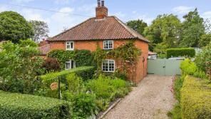 Honey Pot Cottage, Barkwith Road, Market Rasen LN8 6NN