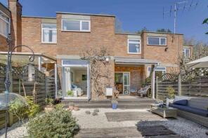 7, Eastern Drive, Bourne End SL8 5HQ