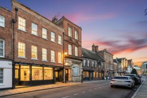 Flat 3, 53a, High Street, Eton, Windsor SL4 6BL