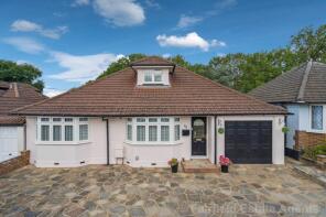 93, Greenfield Avenue, Watford WD19 5DG