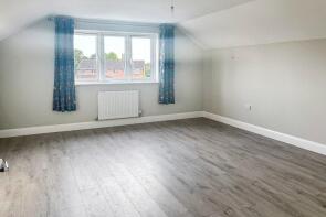 Flat 7, Alexandra House, West End, Hailsham BN27 4NN