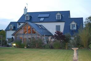 Rivendell, Llandenny Road, Usk NP15 1DL