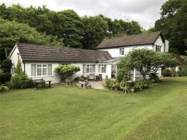 White House, Forest Road, Horsham RH12 4TB