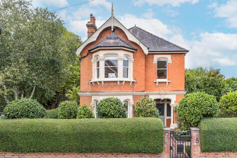 Upper Park Road, Kingston Upon Thames, KT2