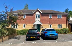 8, Butlers Close, St George, Bristol BS5 8AW
