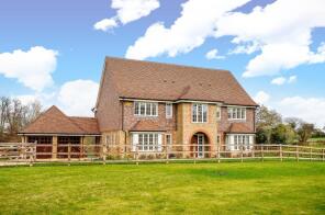 8, Cricket Green Close, Shackleford, Godalming GU8 6BY