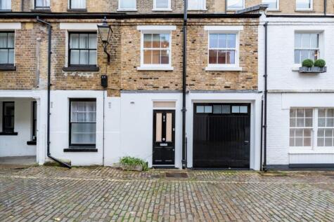 Lancaster Mews, Hyde Park
