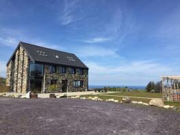 Bryn Llys Bach, Ffordd Cors Y Llyn, Caernarfon LL54 6EH