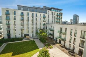 31, Hayes Apartments, The Hayes, Cathays, Cardiff CF10 1AQ