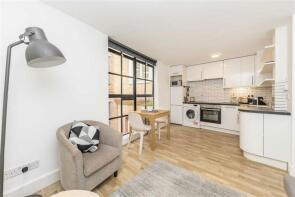 Flat 2, 4, Johnson's Court, London EC4A 3EA