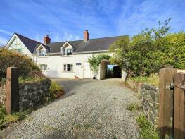 Pen-yr-allt, A40 Wolfs Castle To Broadmoor, Wolfscastle, Haverfordwest SA62 5NB