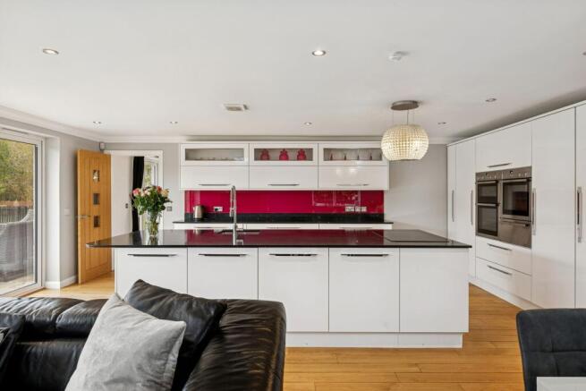 Open Plan Kitchen/Dining/Living Area