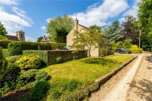 Tree Tops, Main Street, Buckingham MK18 5LT