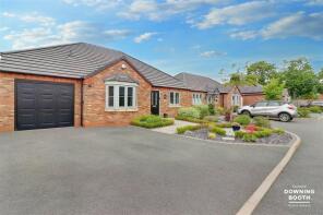 6, Lancaster Close, Hixon, Stafford ST18 0QA