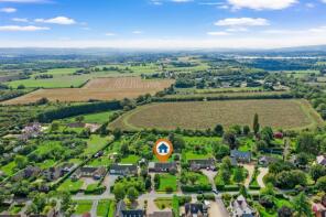 Sunnyacre, Mill Lane, Cleeve Prior WR11 8JZ