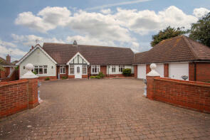 5, Oaktree Drive, Woodbridge IP12 2SQ