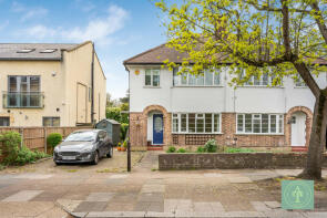 33, Firs Lane, London N21 2HT