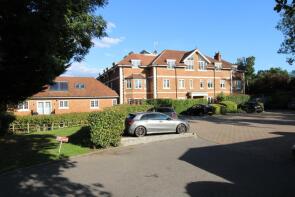 1, Edenbrook Place, Lingfield RH7 6AT
