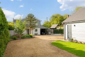 Lum Reekie, High Street, Saffron Walden CB10 2PE
