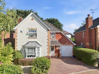 Catherine Close, Loughton