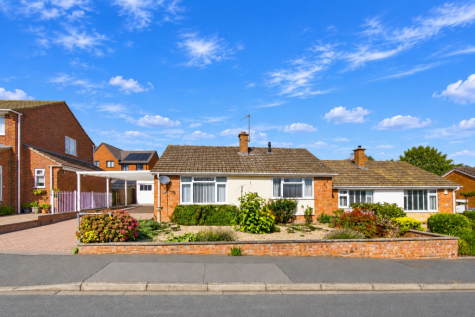 Arosa Drive, Malvern, Worcestershire, WR14 3QF